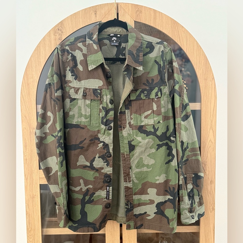 Nike Camouflage Jacket - Green, Brown, Black